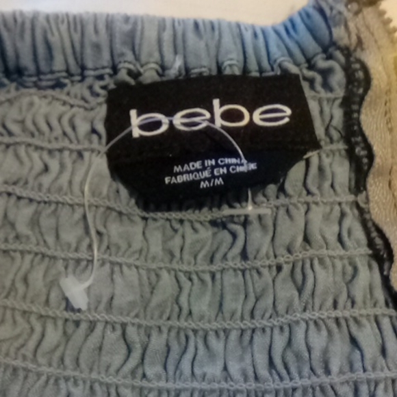 Clothes - Picture 3 of 3